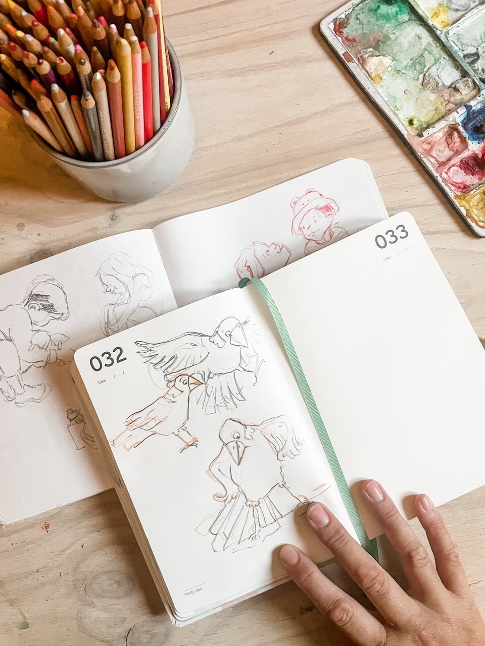 Let’s Talk about Sketchbooks - Ruth de Vos: Art