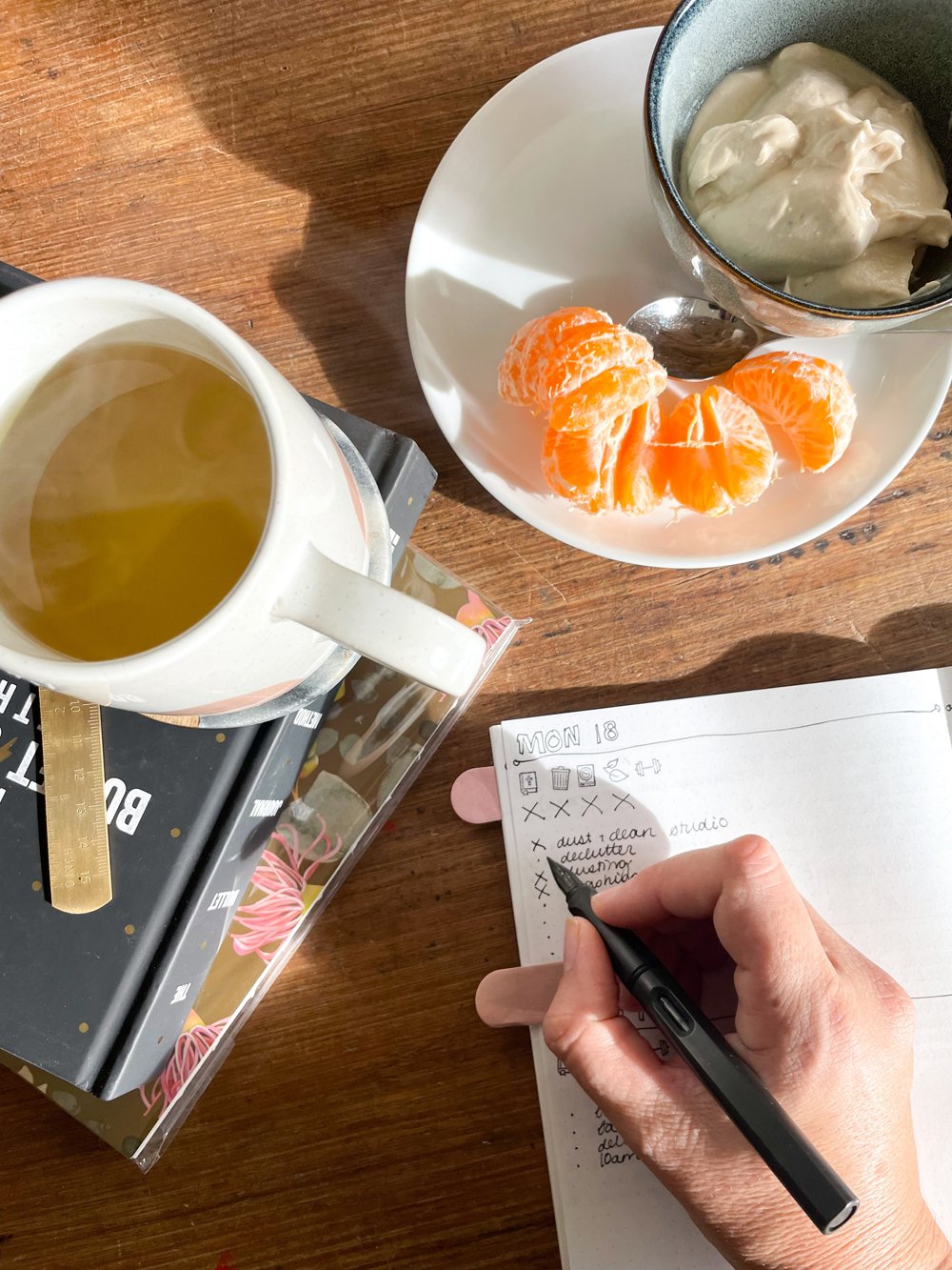How (and Why) I Bullet Journal