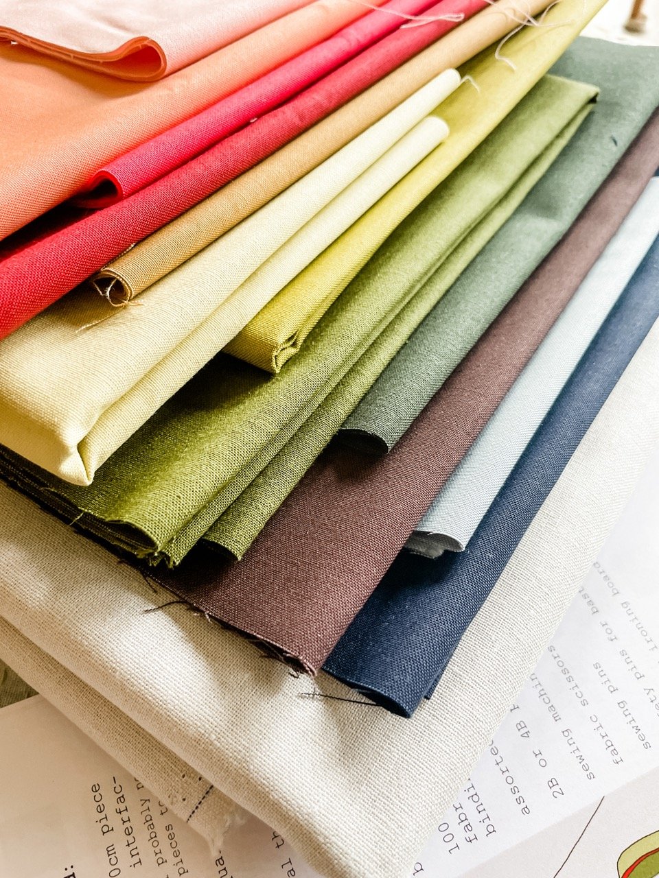 Between the Leaves Quilt Pattern and Kit BUNDLE