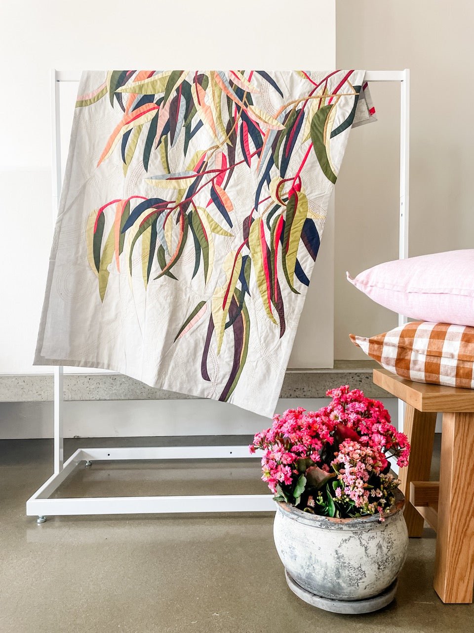 Between The Leaves Quilt Pattern - Ruth de Vos: Art