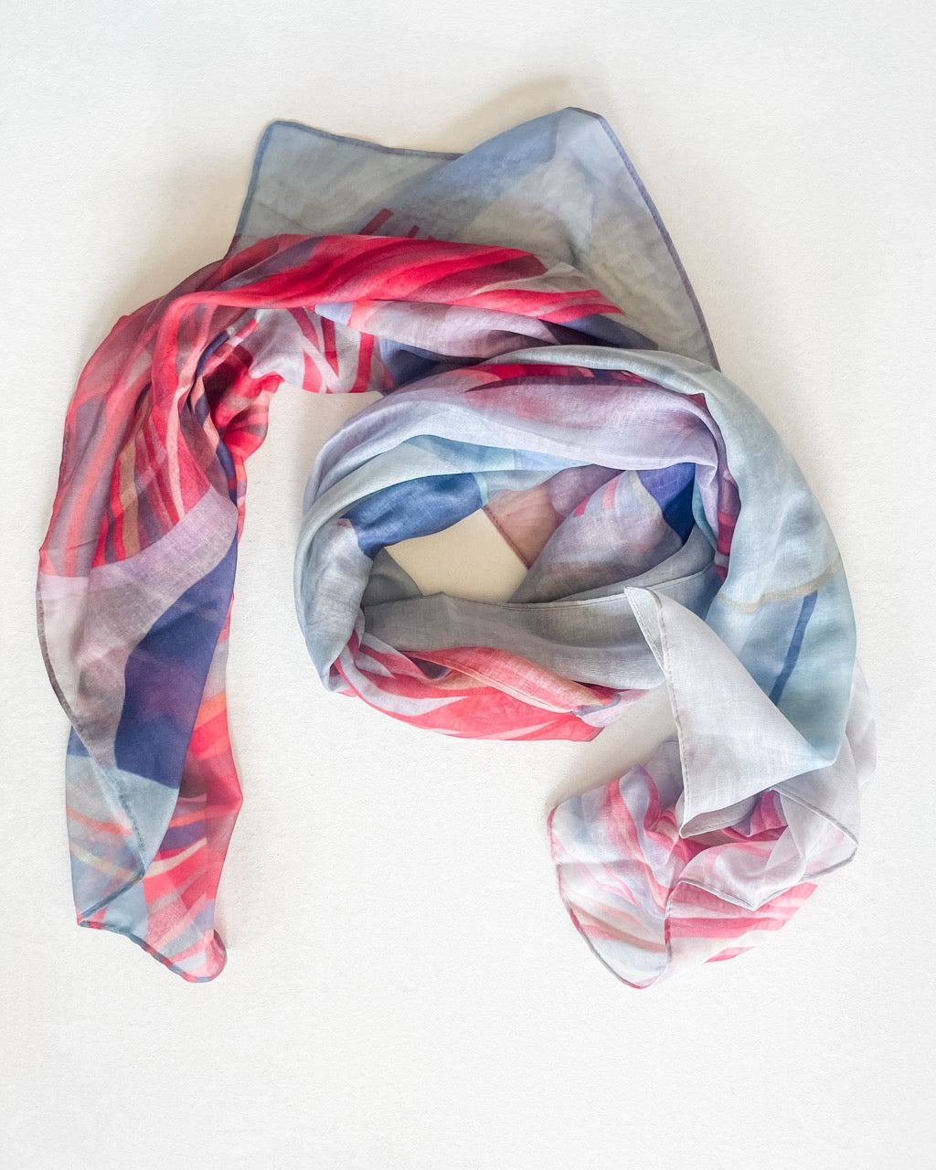 'Macrocarpa' artisan scarf