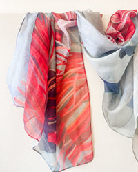 'Macrocarpa' artisan scarf - Ruth de Vos: Art